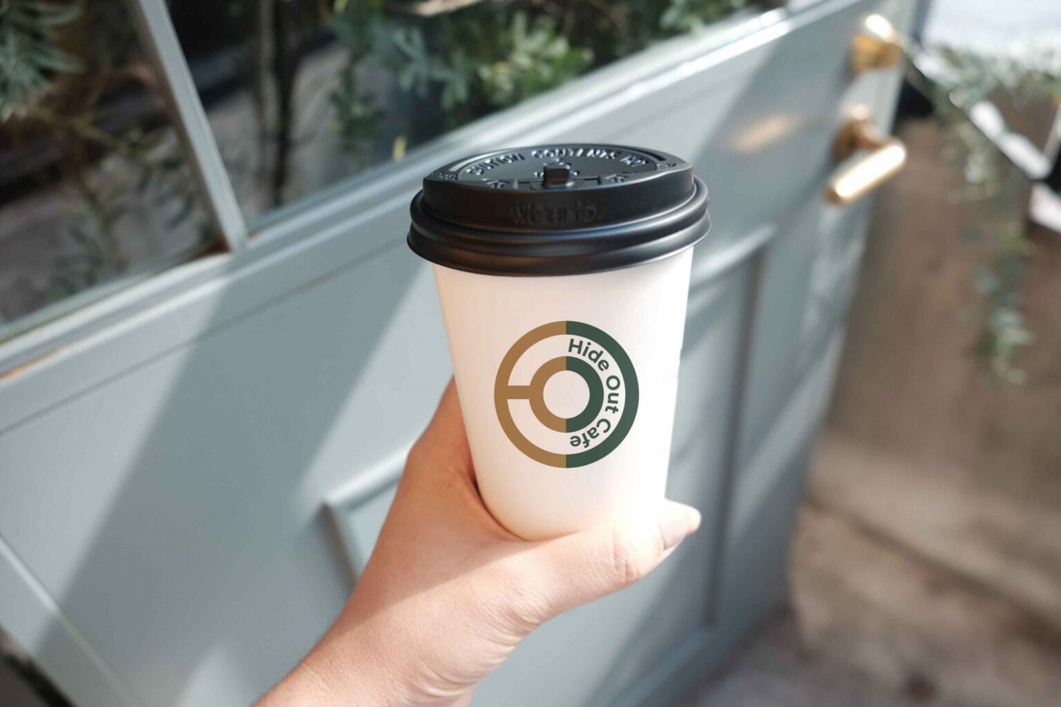 HIDE OUT CAFE SHAKE